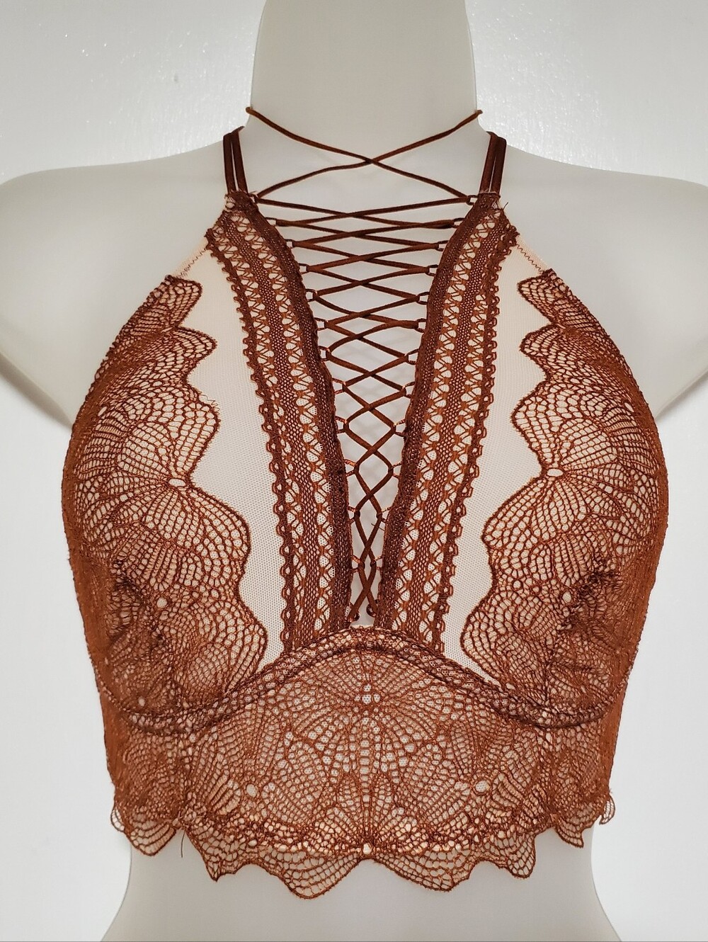 🆕️NWT Victoria's Secret Lace Bralette in Brown/cream, Sz S